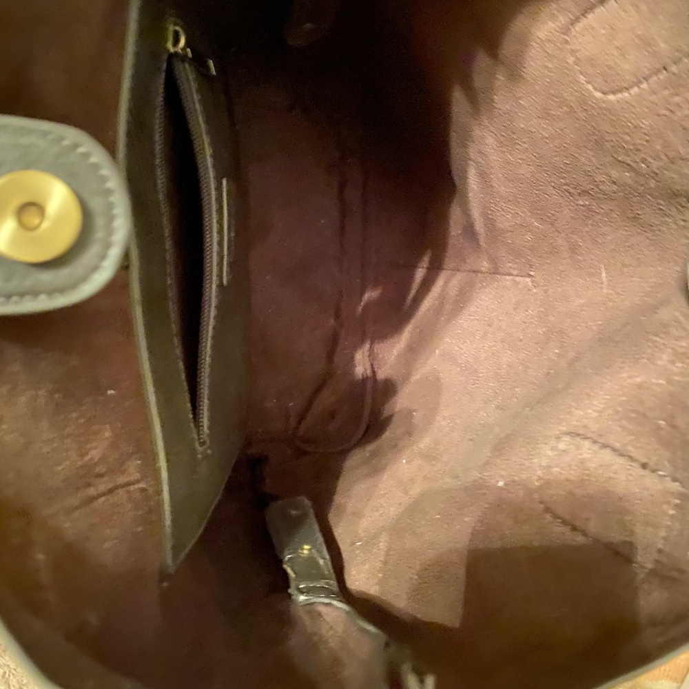 SOLD. EUC Joy Susan 2-in-1 Handbag-Magnetic snap closure - Picture 3 of 9